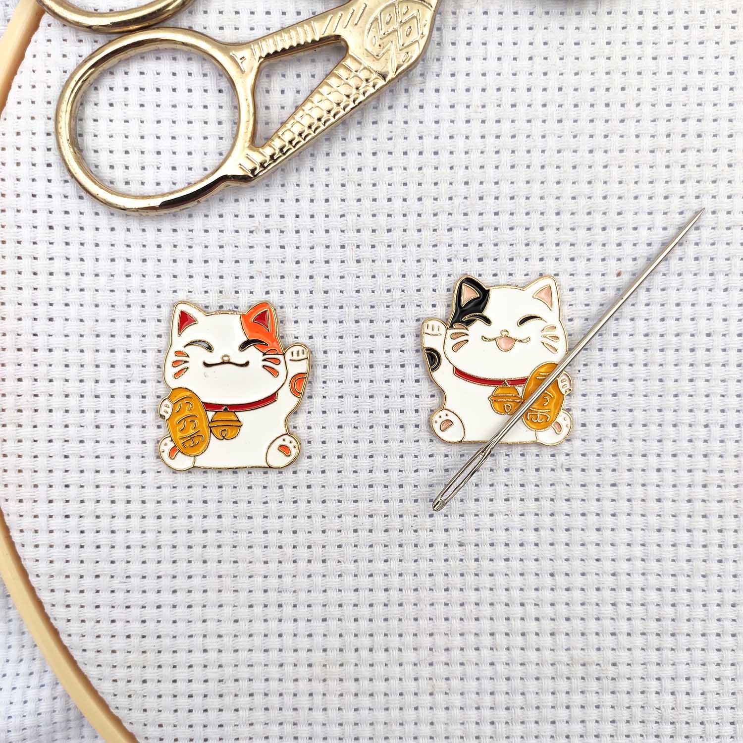 Needle Minder Magnet - Fortune Cats Magnetic Needle Minders สําหรับชุดปักครอสติสเย็บแม่เหล็กเข็ม