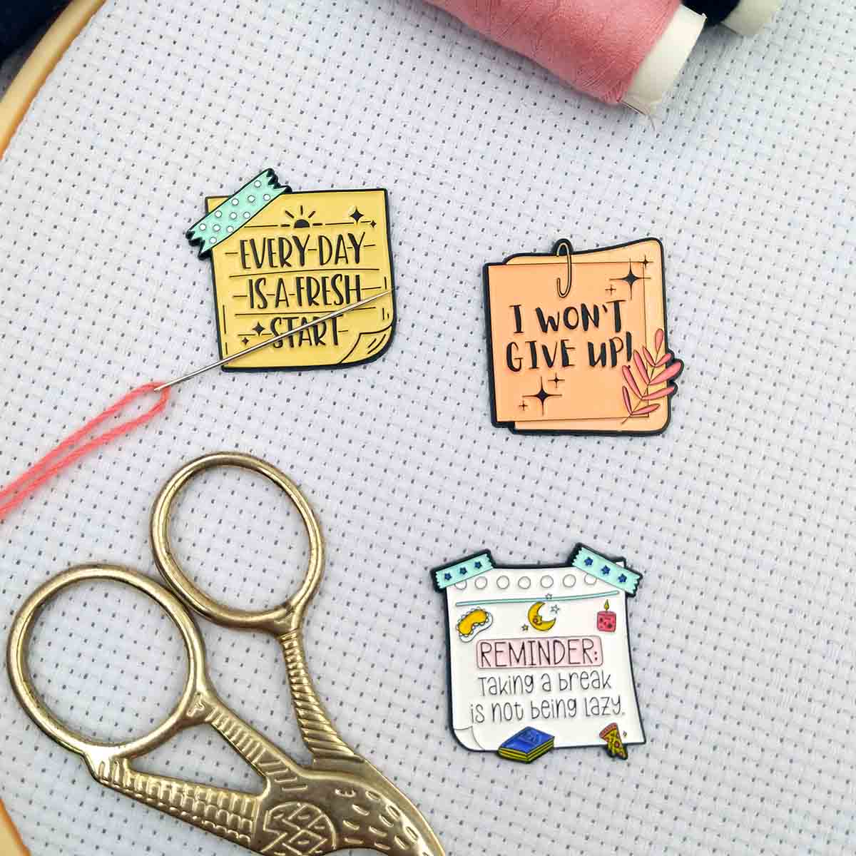Needle Minder Magnet - แม่เหล็กเก็บเข็มสำหรับเย็บมือ, ที่เก็บเข็มสำหรับเขียนด้วยมือ, ที่เก็บเข็มแม่เหล็กแรงสูง, อุปกรณ์เย็บปักครอสติช