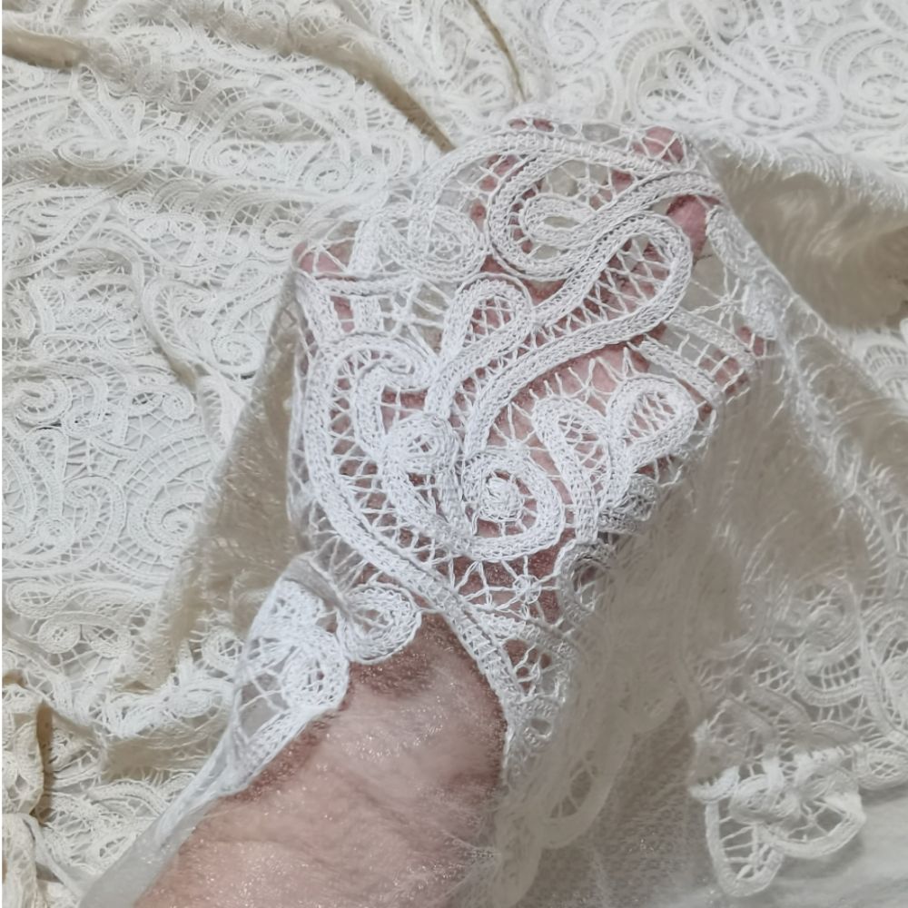 Embroidery Underlay - ชุดเดรสสำหรับผู้หญิงผ้าคอตตอนปักลายด้วยเพชรผ้าคอตตอนปักลายสีงาช้างฐานตาข่ายประดับเพชร
