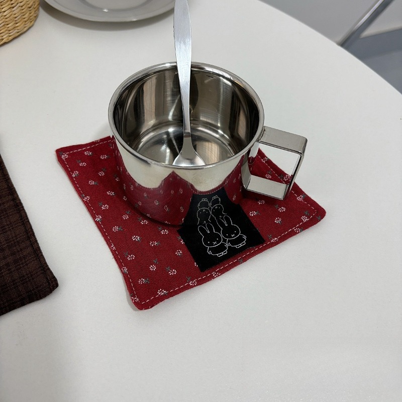 แผ่นรองแก้วผ้าลายมิฟฟี่สุดน่าร - Embroidery Cloth บทวิจารณ์และราคา