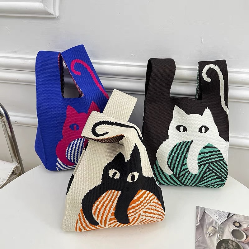 สตรี Knot กระเป๋าแบบพกพา Mini  - Embroidery Underlay บทวิจารณ์และราคา