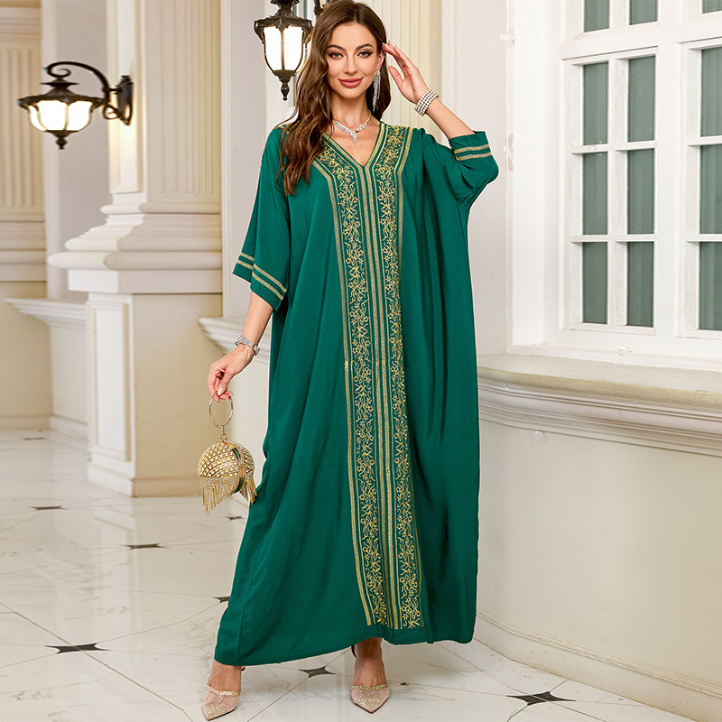 ชุดคลุมว่ายน้ำปักลาย คอวี แขนส - Embroidery Kaftan บทวิจารณ์และราคา