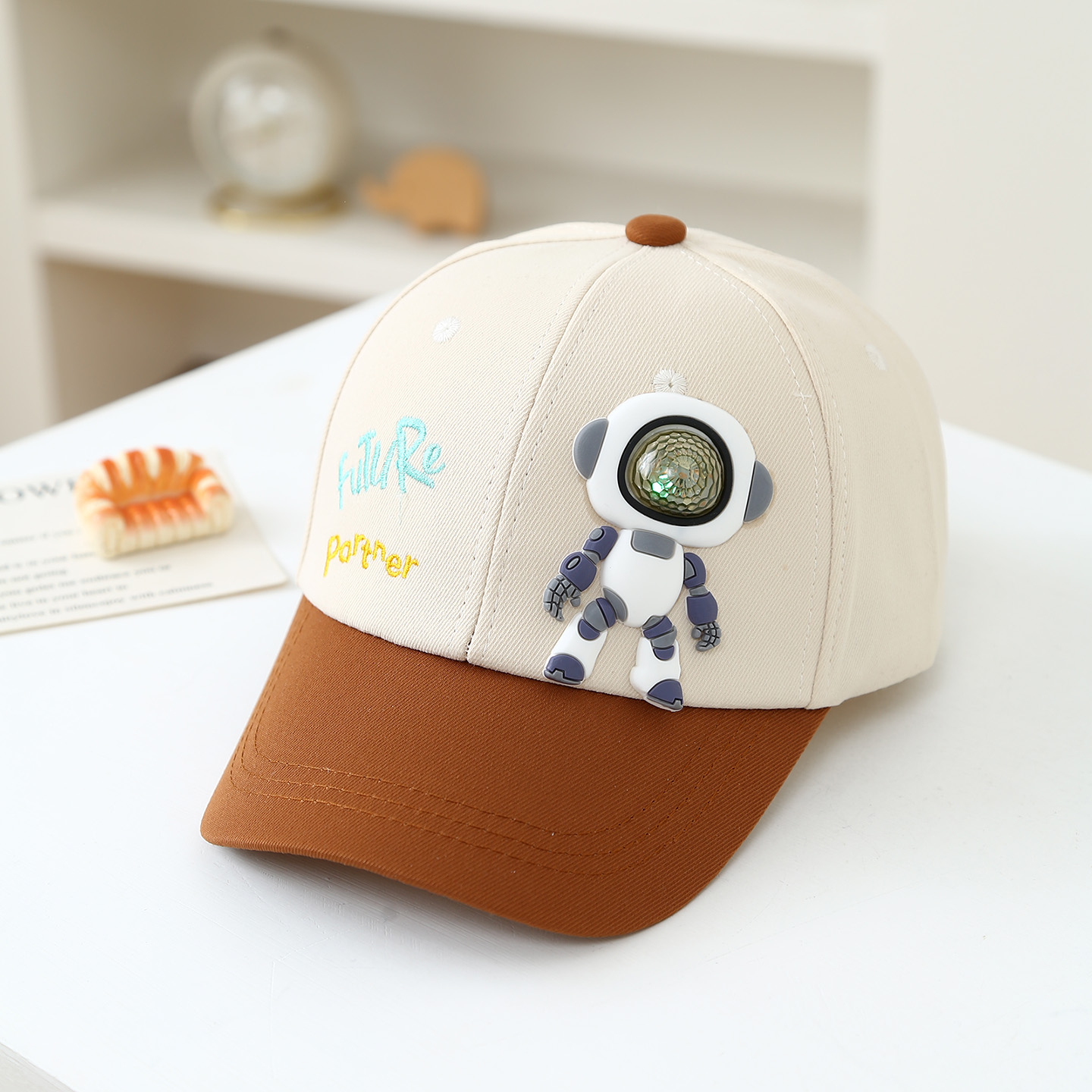 ตุ๊กตารоботยางนิ่มสำหรับเด็ก พ - Embroidery Cap บทวิจารณ์และราคา