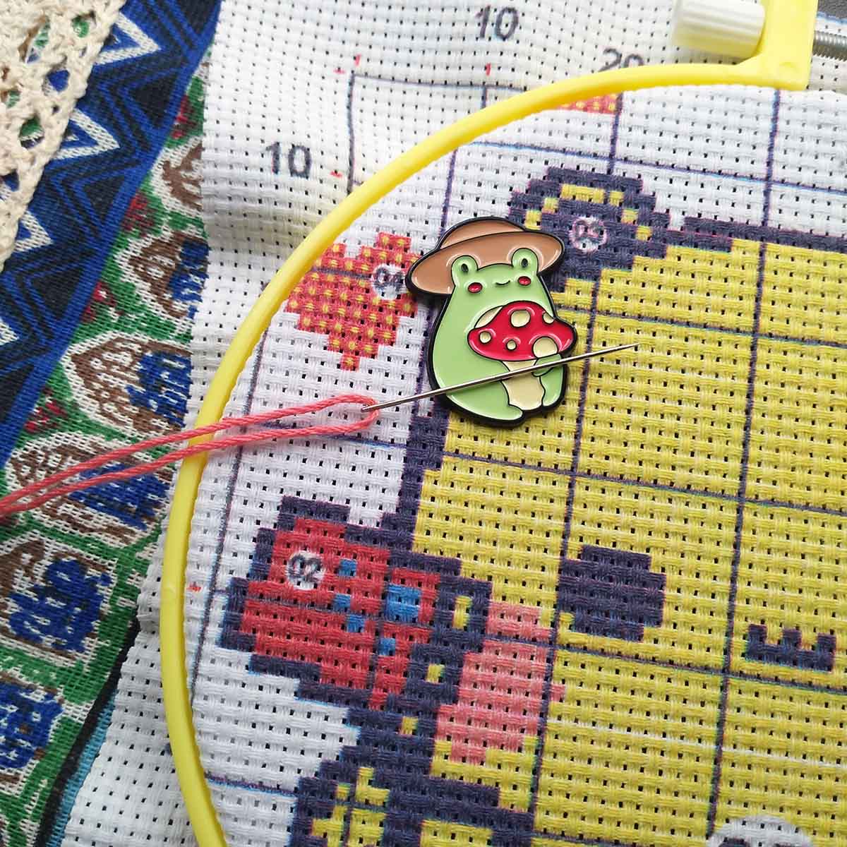 ที่เก็บเข็มปักผ้ารูปกบสีเขียว  - Needle Minder Magnet บทวิจารณ์และราคา