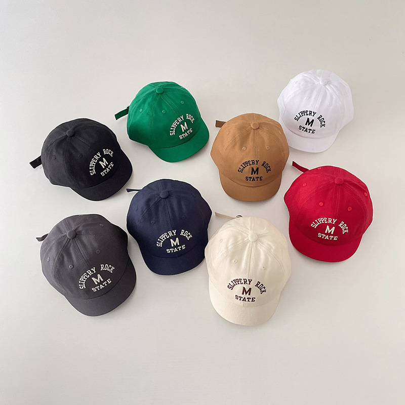 หมวกแก๊ปเด็กสไตล์ลำลองแบบใหม่  - Embroidery Cap บทวิจารณ์และราคา