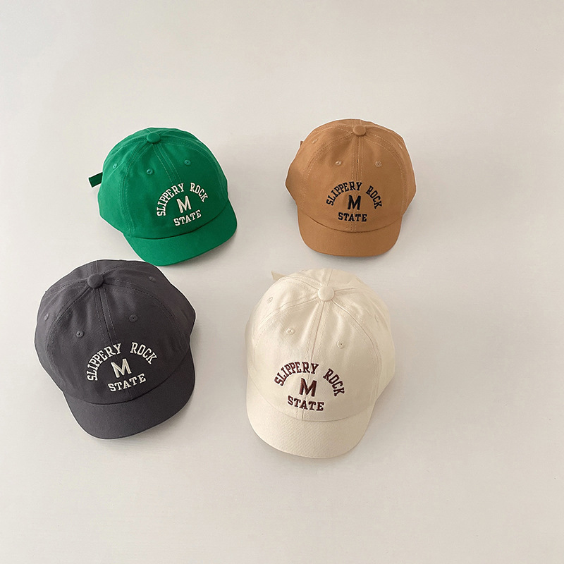 หมวกแก๊ปเด็กสไตล์ลำลองแบบใหม่  - Embroidery Cap บทวิจารณ์และราคา