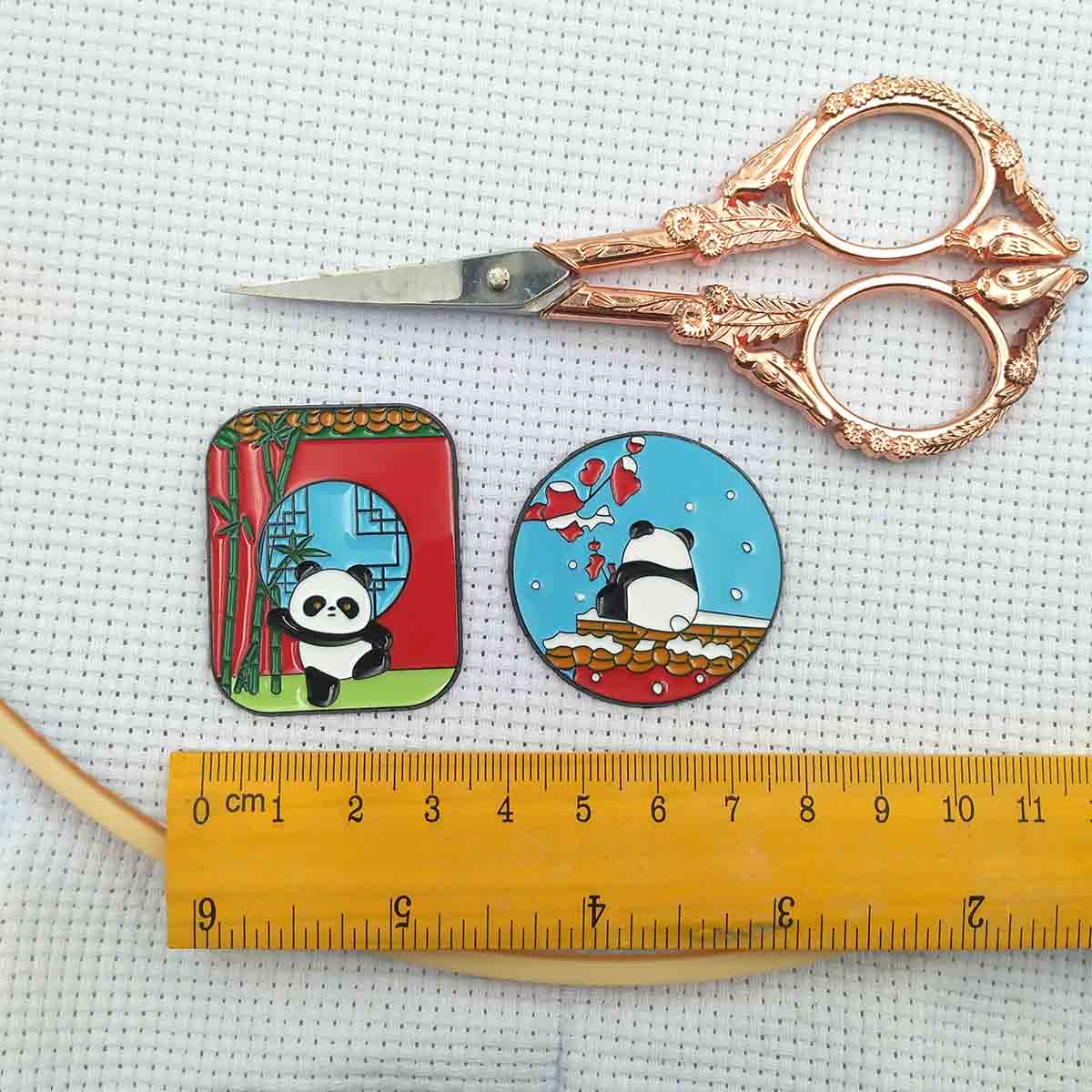 น่ารักแพนด้าแม่เหล็กเข็ม Minde - Needle Minder Magnet บทวิจารณ์และราคา