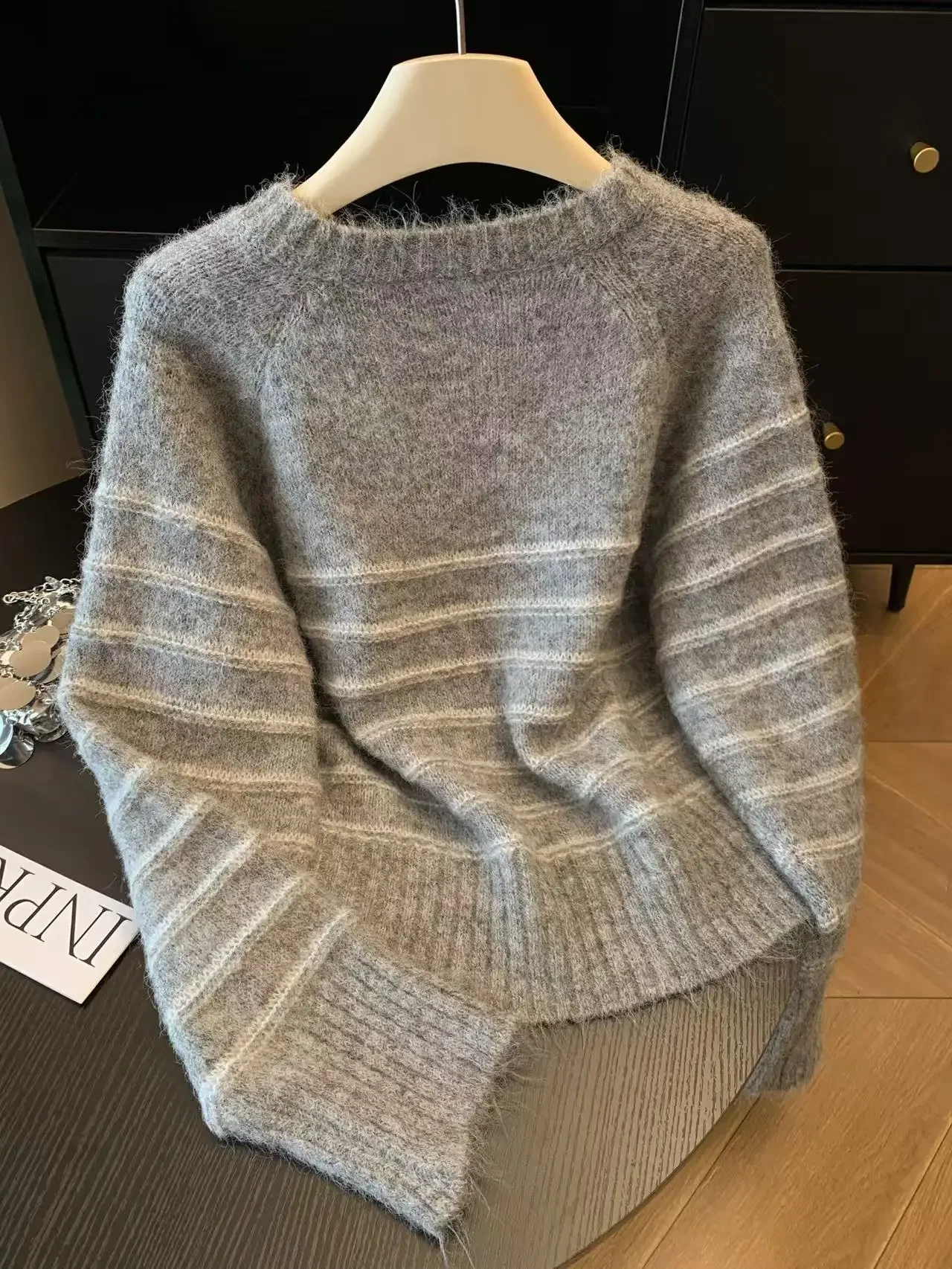 เสื้อสเวตเตอร์ไหมพรมแคชเมียร์ล - Embroidery Origin บทวิจารณ์และราคา