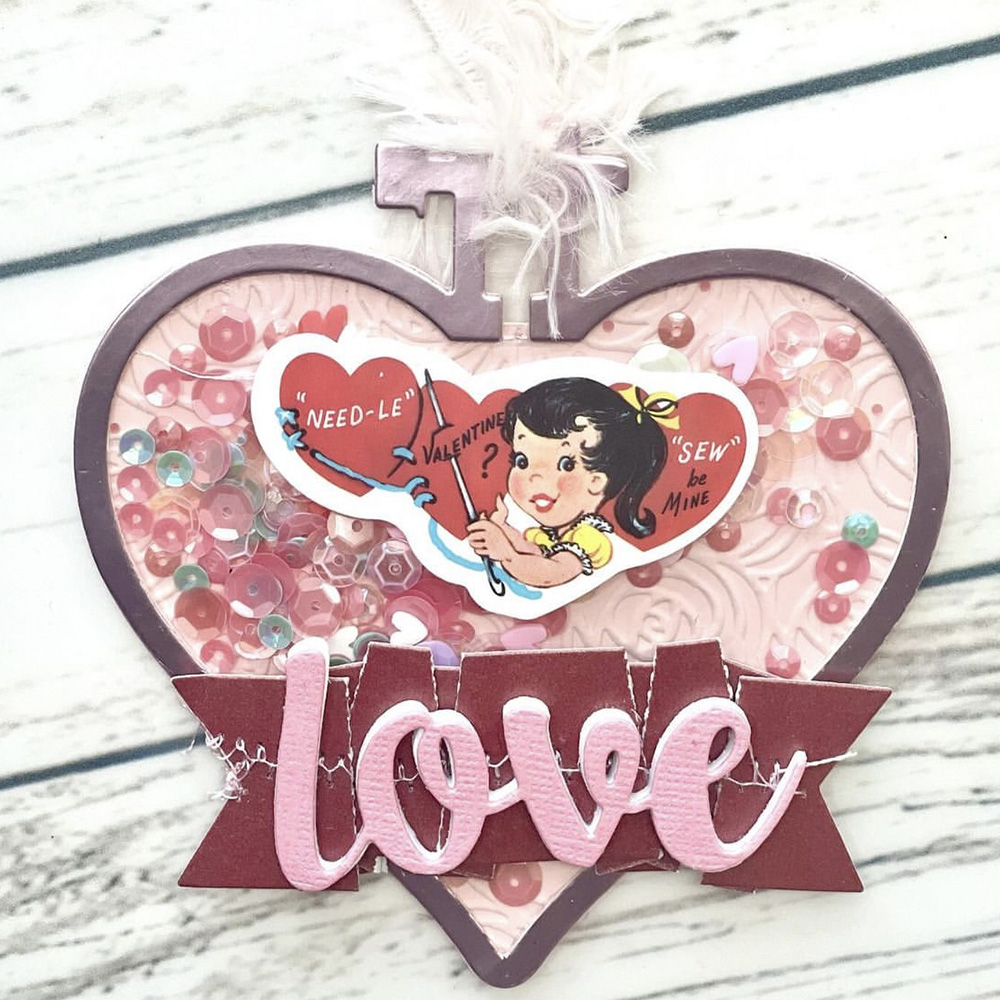 ห่วงโลหะรูปหัวใจสำหรับปักลายฉล - Embroidery Hoop บทวิจารณ์และราคา