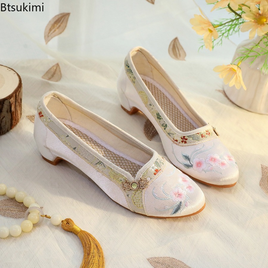 รองเท้าผู้หญิงสไตล์ชาติพันธุ์ป - Embroidery Cloth บทวิจารณ์และราคา