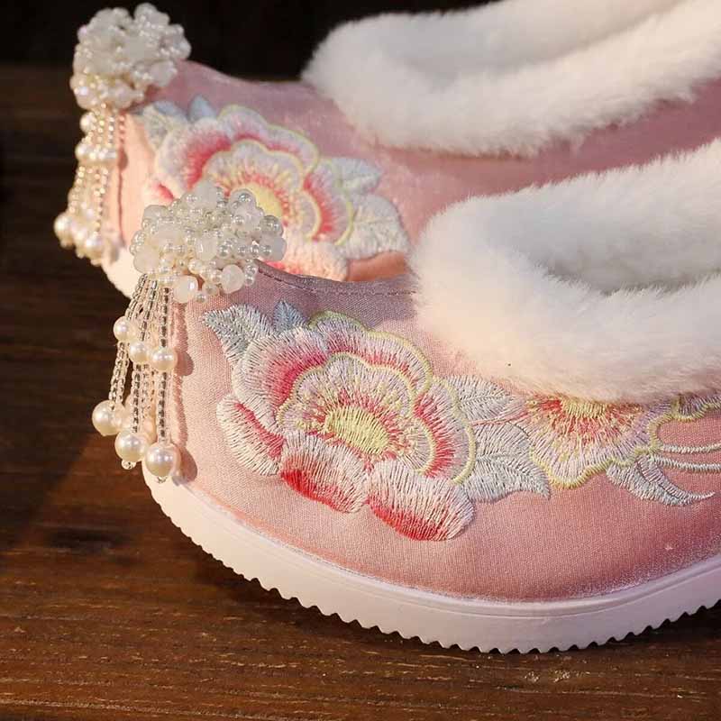 ไซส์ใหญ่พิเศษสำหรับผู้หญิง 41  - Embroidery Cloth บทวิจารณ์และราคา