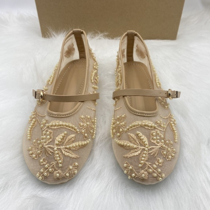 รองเท้าบัลเล่ต์ผู้หญิงแบบผูกเช - Embroidery Beads บทวิจารณ์และราคา