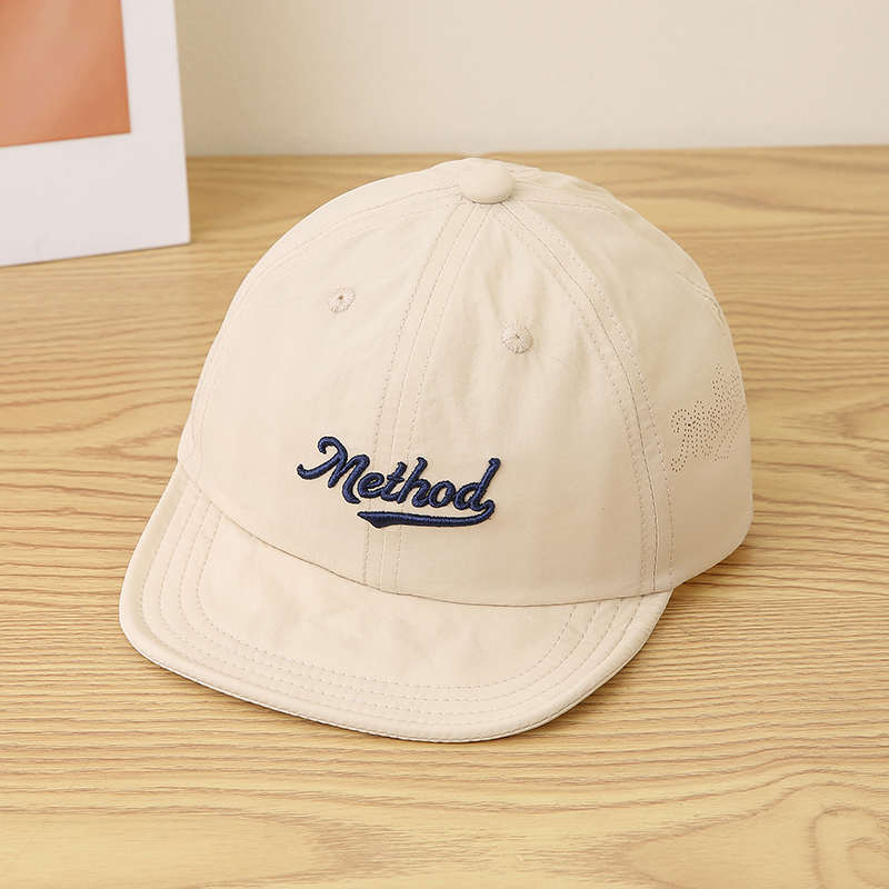 หมวกเบสบอลเด็กทรงอเมริกันปักลา - Embroidery Cap บทวิจารณ์และราคา