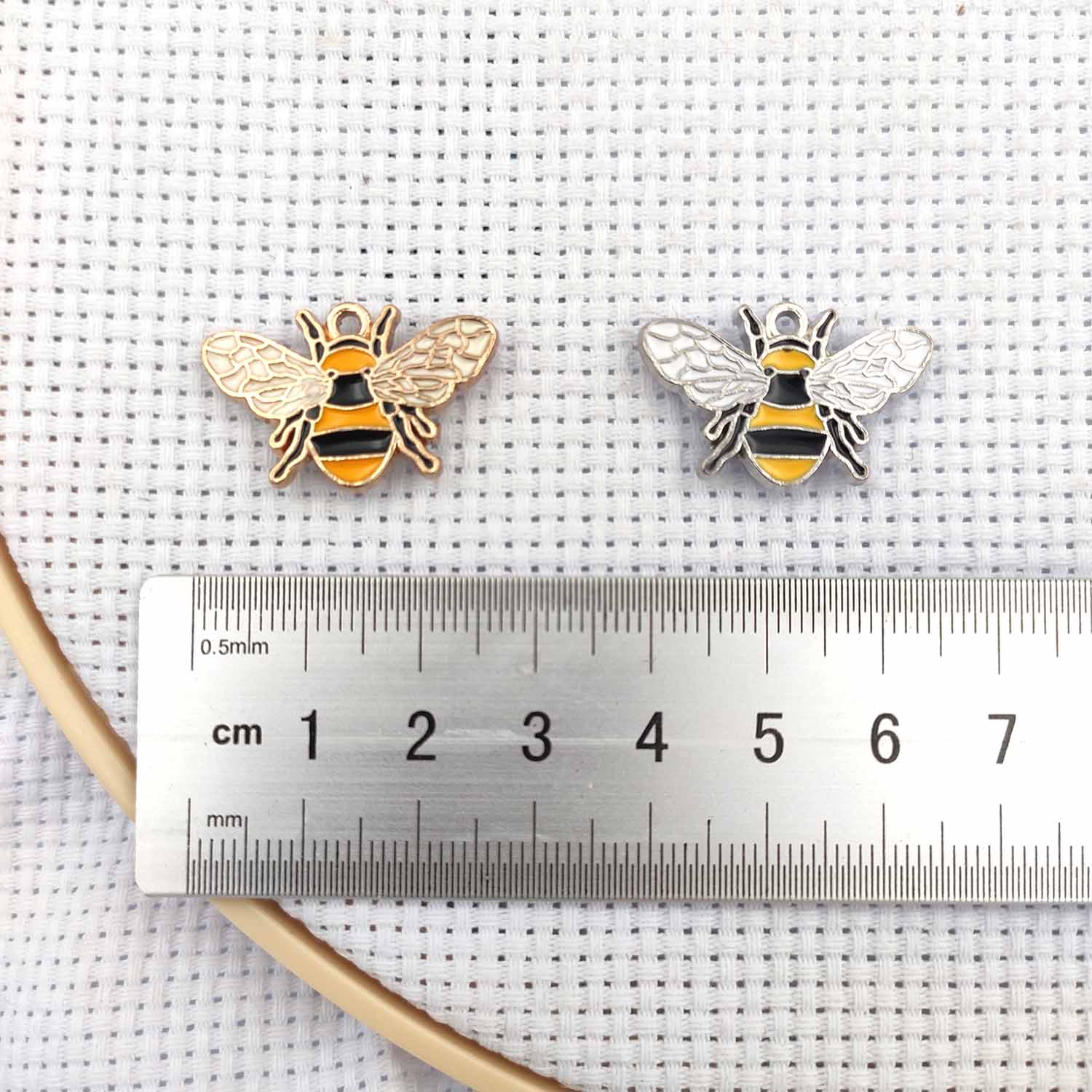 เข็มแม่เหล็ก Minders เย็บแม่เห - Needle Minder Magnet บทวิจารณ์และราคา